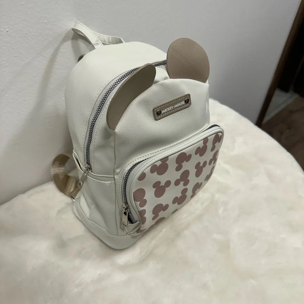 Minnie mouse mickey mouse back pack!! Tan & white Disney land purse! NWT!